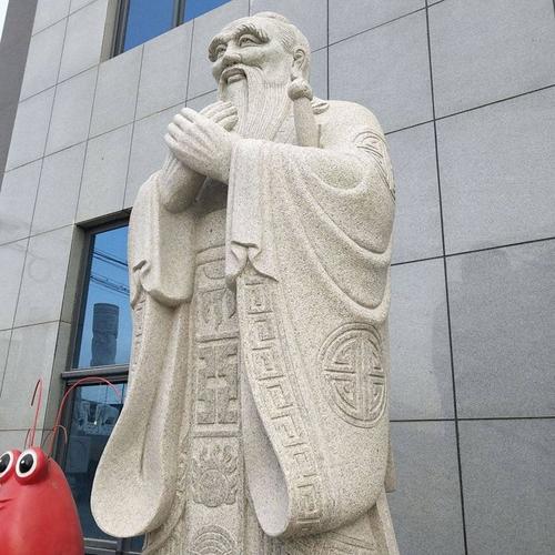 2025最新免费资料大全和东汉石人像立在路边与东汉石雕人像